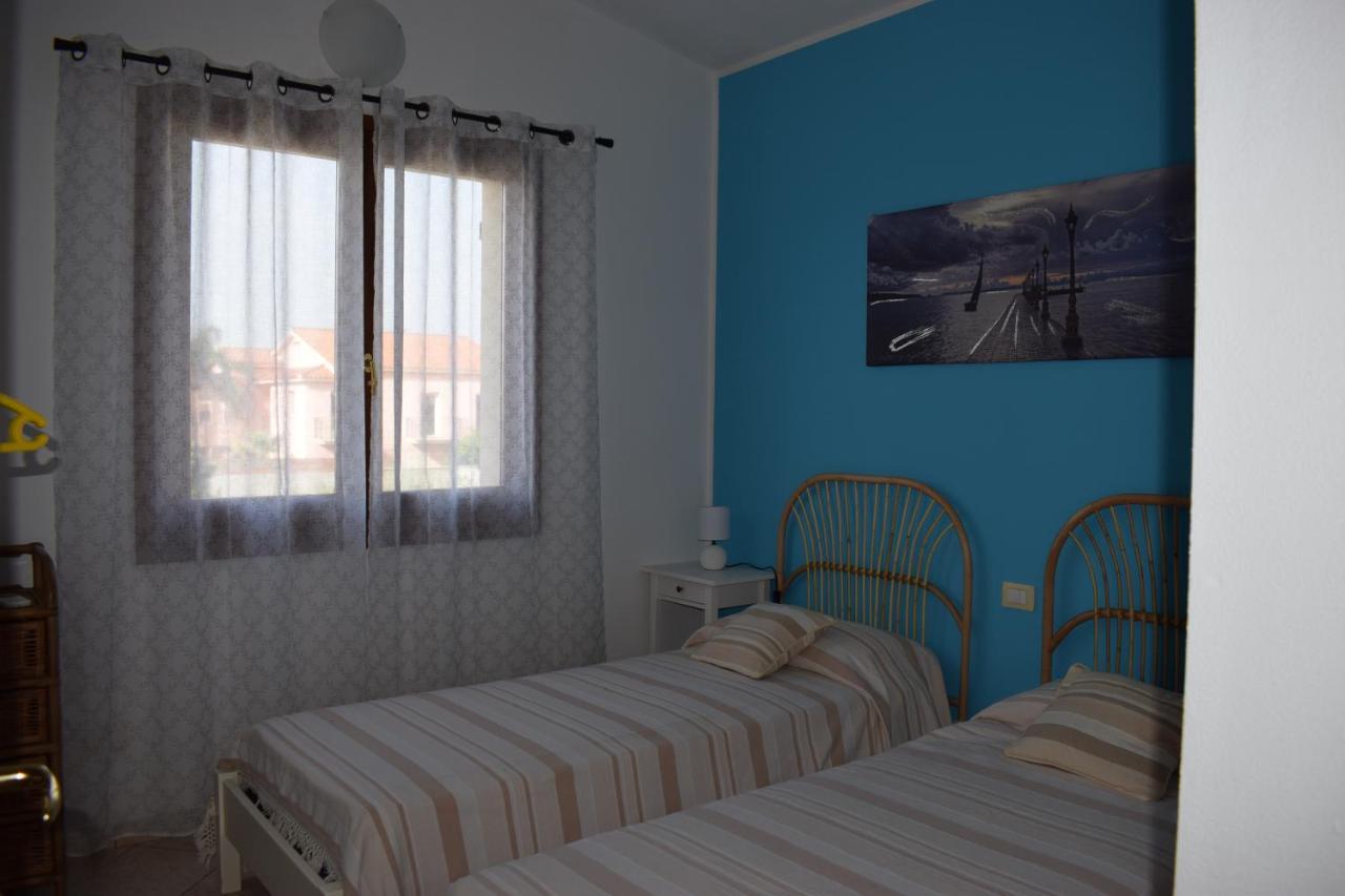 Casa Rosa Dei Venti Villa Pula Kültér fotó